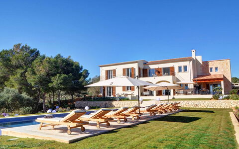 Can Mako: Swimming Pool, Resort, Estate, Outdoor Furniture, Villa, Mansion, Eco Hotel, Resort Town