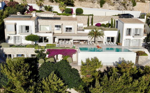 Villa Luce: Resort, Swimming Pool, Estate, Mansion, Hacienda, Villa, Hotel, Landscaping, Resort Town