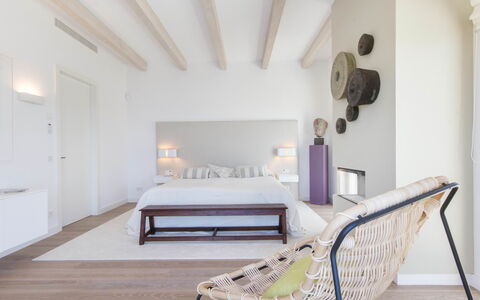 Villa Luce: Furniture, Interior Design, Bed, Floor, Flooring, Wall, Bedroom, Wood, Room, Ceiling