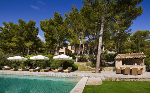 Villa Maggy: Resort, Estate, Sunlounger, Swimming Pool, Landscaping, Villa, Shade, Outdoor Furniture, Eco Hotel, Backyard