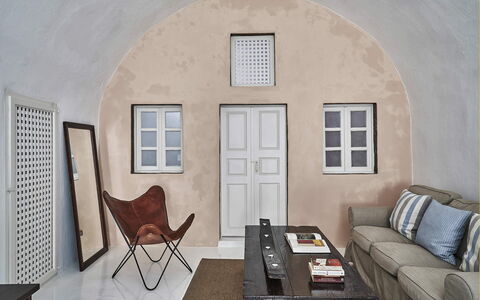 Villa Ivi: Wall, Furniture, Flooring, Floor, Interior Design, Ceiling, Room, Apartment, Chair, Living Room