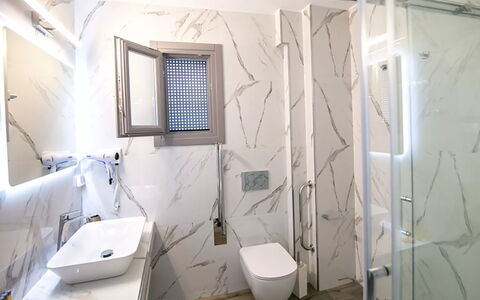 Maison Nica: Flooring, Interior Design, Floor, Plumbing Fixture, Plumbing, Composite Material, Ceiling, Mirror, Tile, Bathroom