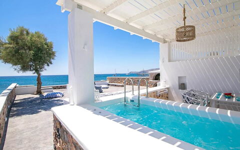 Maison Ranya: Resort, Swimming Pool, Balcony, Shade, Outdoor Furniture, Hotel, Design, Villa, Penthouse Apartment, Tile