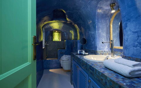 Alegria Suite: Blue, Lighting, Plumbing Fixture, Tile, Bathroom Sink, Tap, Vault, Light Fixture, Sink, Bathroom