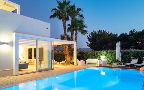Villa Rossini: Swimming Pool, Resort, Home, Eco Hotel, Estate, Villa, Hotel, Shade, Houseplant