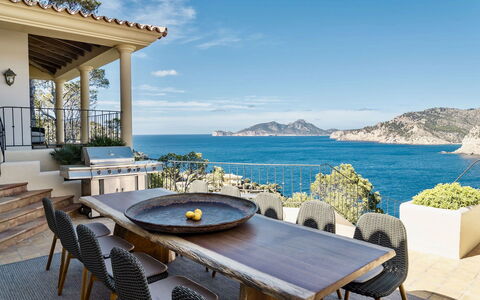 Villa Serrano: Furniture, Outdoor Furniture, Chair, Outdoor Table, Coast, Mountain Range, Kitchen & Dining Room Table, Balcony, Bay, Eco Hotel