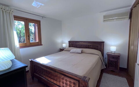 Villa Romy: Bed, Furniture, Interior Design, Bedroom, Flooring, Wood, Floor, Bed Sheet, Bedding, Room
