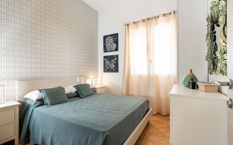 Stella Marina: Furniture, Interior Design, Flooring, Wall, Floor, Bed, Bedroom, Room, Ceiling, Home