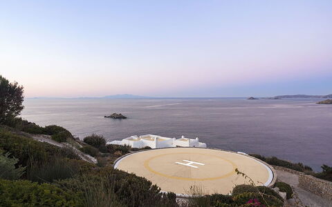 Villa Persephone: Coastal And Oceanic Landforms, Sea, Coast, Ocean, Shore, Bay, Headland, Sound