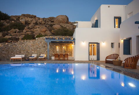 Villa Anassa: Blue, Swimming Pool, Resort, Coast, Resort Town, Hotel, Eco Hotel, Bay, Villa
