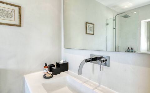 Villa Virgil: Bathroom, Plumbing Fixture, Wall, Interior Design, Tap, Mirror, Plumbing, Flooring, Sink, Lighting