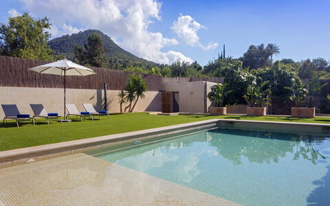 Villa Allegra: Swimming Pool, Resort, Composite Material, Water Feature, Eco Hotel, Garden, Landscaping, Thermae, Hacienda, Umbrella