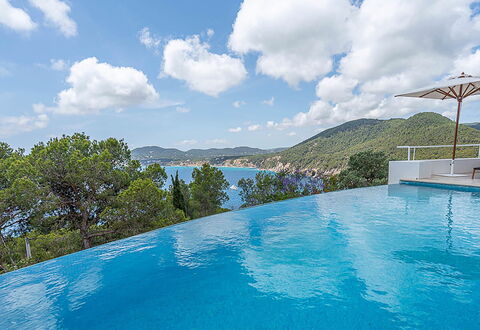 Villa Tagada: Blue, Water, Swimming Pool, Coastal And Oceanic Landforms, Sea, Resort, Coast, Mountain Range, Ocean, Tropics