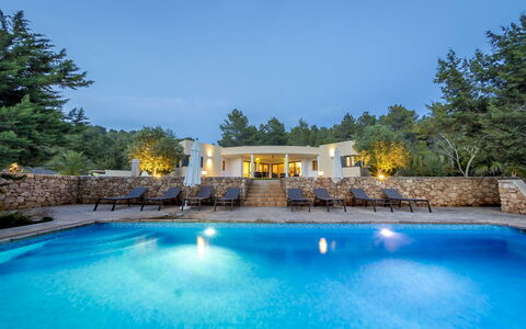 Villa Sharon: Blue, Estate, Landscaping, Swimming Pool, Eco Hotel, Resort, Villa, Resort Town, Evergreen