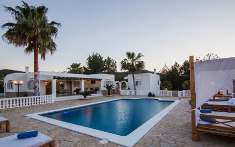 Villa Sabor: Swimming Pool, Resort, Shade, Estate, Chair, Hacienda, Eco Hotel, Villa, Hotel