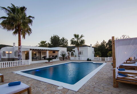 Villa Sabor: Swimming Pool, Resort, Shade, Estate, Chair, Hacienda, Eco Hotel, Villa, Hotel
