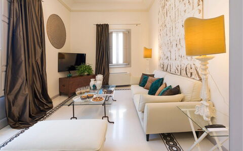 Dimora Simona: Furniture, Interior Design, Flooring, Floor, Table, Living Room, Room, Couch, Textile, Ceiling