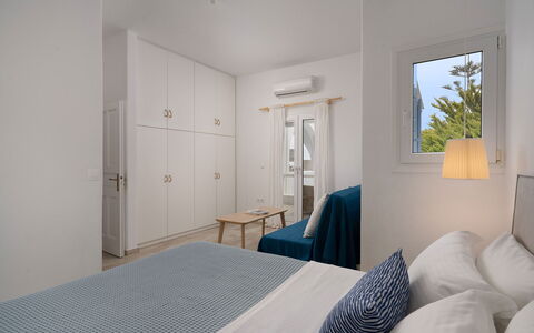 Villa Ioan: Furniture, Flooring, Interior Design, Floor, Apartment, Home, Ceiling, Room, Bedroom, Bed
