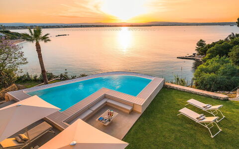 Sea Art Villa: Blue, Swimming Pool, Resort, Leisure, Sea, Eco Hotel, Ocean, Coast, Outdoor Furniture, Villa