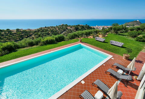Blue Star Villa: Blue, Sea, Coastal And Oceanic Landforms, Resort, Swimming Pool, Ocean, Coast, Eco Hotel, Resort Town, Tropics