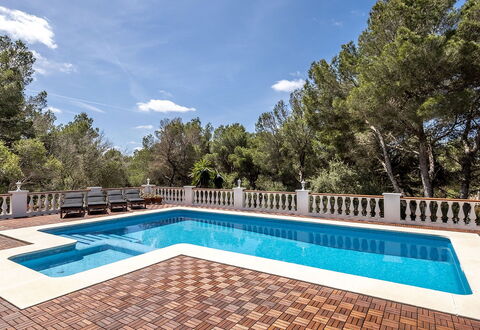Villa Alejandra: Swimming Pool, Composite Material, Resort, Shade, Eco Hotel, Water Feature, Tile, Design, Wood Stain, Landscaping