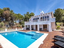 Villa Alejandra