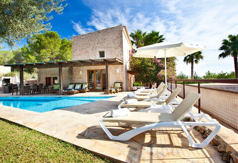 Villa Matarel: Swimming Pool, Outdoor Furniture, Resort, Sunlounger, Eco Hotel, Shade, Estate, Umbrella, Chair, Villa