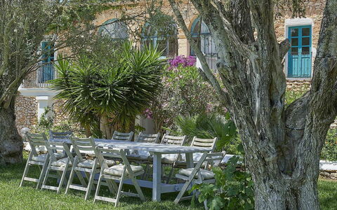 Villa Roger: Furniture, Outdoor Furniture, Shrub, Chair, Garden, Table, Outdoor Table, Shade, Backyard