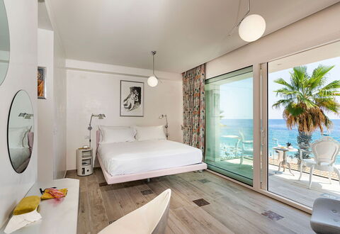 Casa Pink: Resort, Sea, Furniture, Coastal And Oceanic Landforms, Ocean, Coast, Swimming Pool, Apartment, Hotel, Eco Hotel