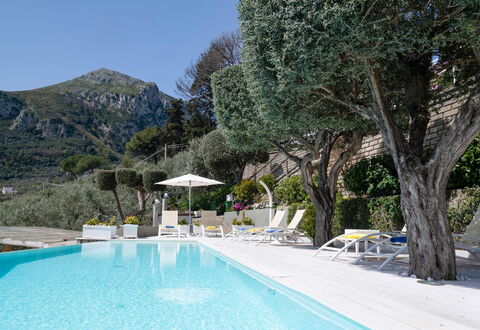 Relais Nike: Mountainous Landforms, Swimming Pool, Hill, Mountain, Resort, Mountain Range, Hill Station, Eco Hotel, Valley, Resort Town