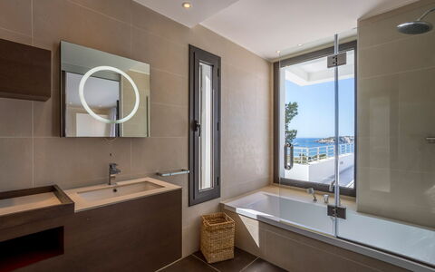 Villa Ilona: Bathroom, Plumbing Fixture, Interior Design, Flooring, Sink, Floor, Tap, Bathroom Sink, Mirror, Plumbing