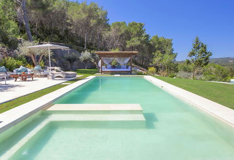 Villa Blueberry: Swimming Pool, Resort, Composite Material, Thermae, Eco Hotel, Leisure, Garden, Landscaping, Estate, Water Feature