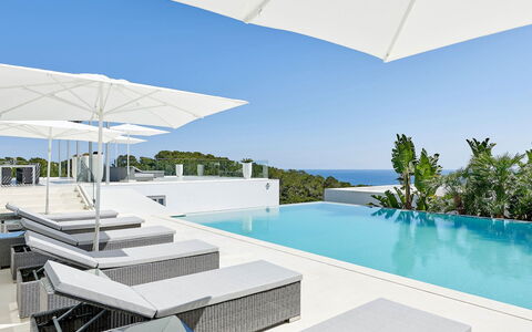 Villa Splendente: Swimming Pool, Resort, Outdoor Furniture, Chair, Eco Hotel, Sunlounger, Design, Hotel, Villa, Resort Town