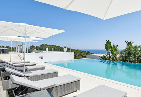 Villa Splendente: Swimming Pool, Resort, Outdoor Furniture, Chair, Eco Hotel, Sunlounger, Design, Hotel, Villa, Resort Town