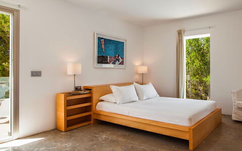Villa Bacio: Furniture, Bed, Bedroom, Interior Design, Wood, Flooring, Floor, Bedding, Bed Sheet, Home