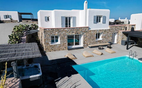 Villa Targer: Swimming Pool, Resort, Hotel, Villa, Penthouse Apartment