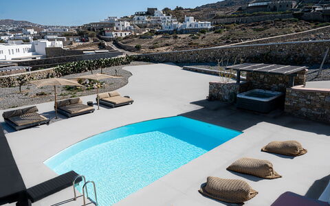 Villa Targer: Blue, Swimming Pool, Resort, Outdoor Furniture, Coast, Shade, Eco Hotel, Resort Town, Villa, Hotel
