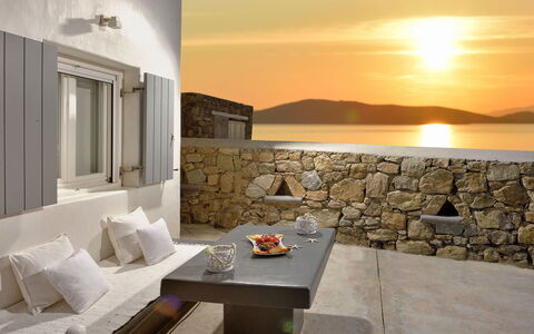 Villa Targer: Furniture, Interior Design, Sea, Resort, Coast, Hotel, Lamp, Shade, Pillow, Chair