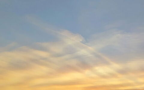 Villa Waves: Horizon, Dusk, Afterglow, Morning, Sunset, Sea, Evening, Sunlight, Sunrise