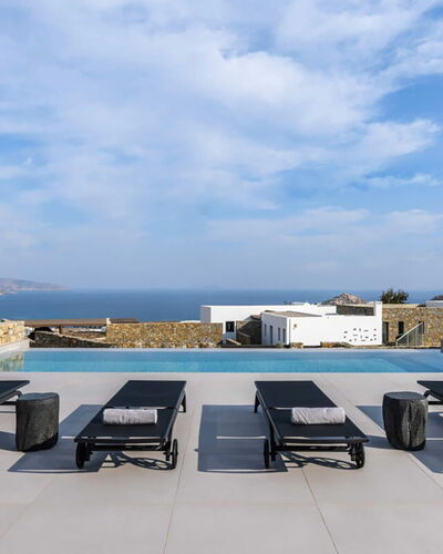 Villa Cupido: Blue, Sea, Outdoor Furniture, Coast, Swimming Pool, Sunlounger, Chaise Longue, Bay, Resort