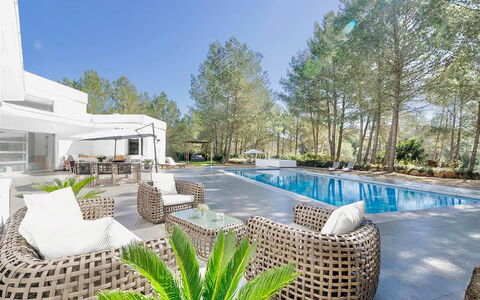 Villa Floresta: Swimming Pool, Resort, Estate, Eco Hotel, Garden, Outdoor Furniture, Shade, Landscaping, Chair, Villa
