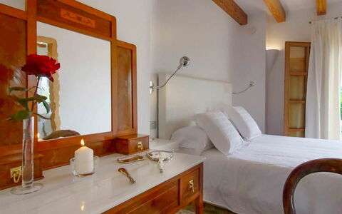 Villa Higo: Furniture, Wood, Interior Design, Flooring, Floor, Lighting, Bed, Bedroom, Home, Room