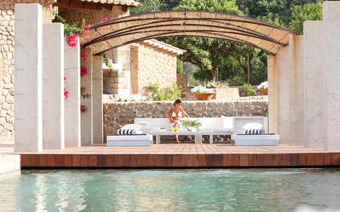 Villa Arch: Swimming Pool, Resort, Shade, Natural Material, Eco Hotel, Water Feature, Outdoor Furniture, Landscaping, Outdoor Structure, Pergola