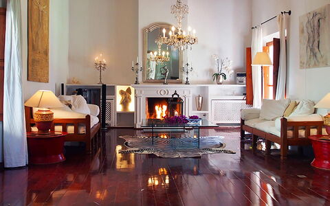 Villa Peacock: Furniture, Interior Design, Flooring, Wall, Floor, Wood, Living Room, Wood Flooring, Lighting, Home