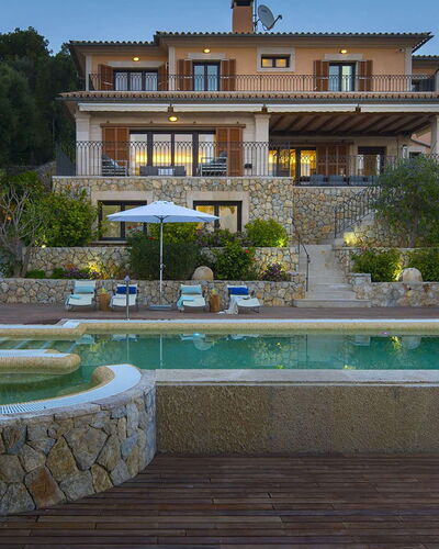 Villa Bridgitte: Swimming Pool, Residential Area, Resort, House, Home, Estate, Villa, Eco Hotel, Farmhouse, Mansion