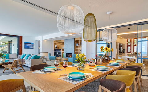 Villa Fullmoon: Interior Design, Wood, Furniture, Flooring, Kitchen & Dining Room Table, Floor, Dining Room, Table, Apartment, Home