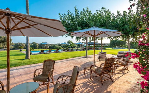 Villa Golf: Blue, Garden, Resort, Shade, Swimming Pool, Leisure, Umbrella, Lawn, Landscaping, Park