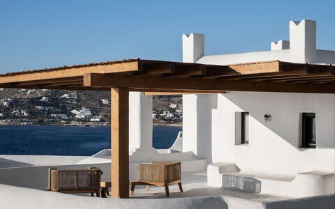 Villa Talia: Hardwood, Outdoor Furniture, Design, Column, Plank, Pergola, Outdoor Structure, Pavilion, Balcony, Wood Flooring
