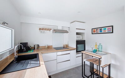 Accommodation:&nbsp;La Victoria 151.2