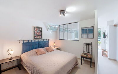 Accommodation:&nbsp;La Victoria 151.2